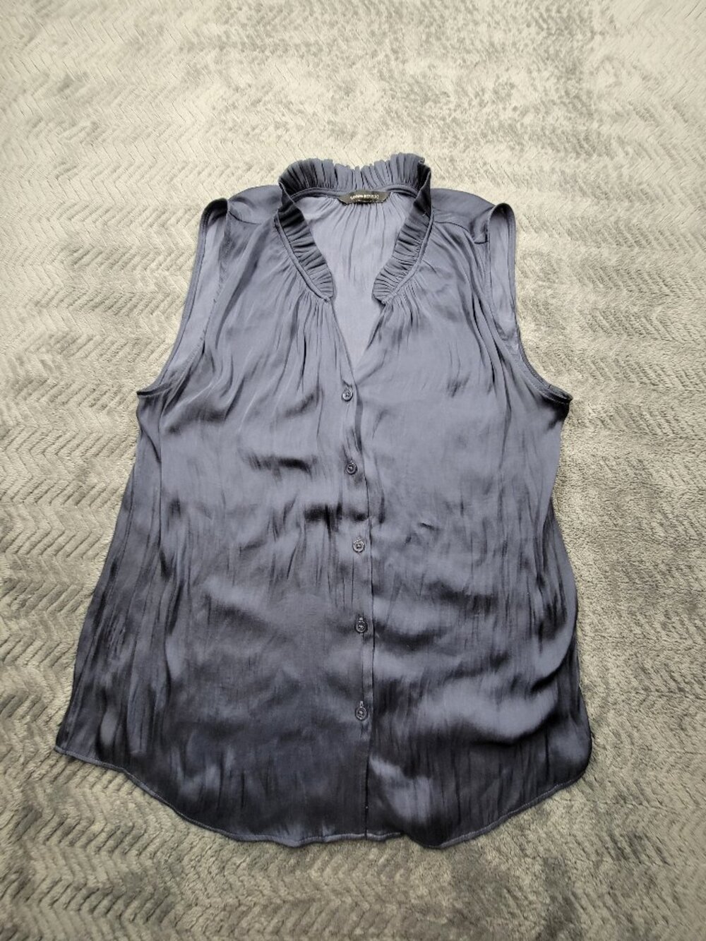 Banana Republic blouse size medium black good condition